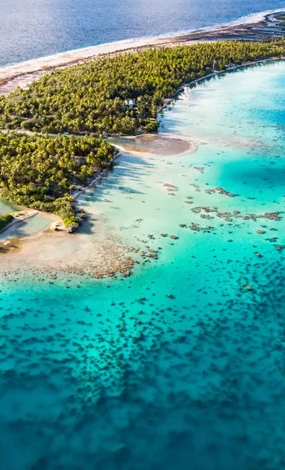 P2 08 AHE AHE   TUAMOTU 2    Ste  phane Mailion Photography 54 990x660